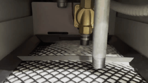 022d271ce105205afaee8e616928309a_1750055411_6272.gif